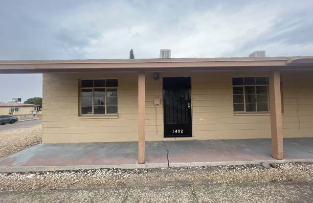 1402 St Johns