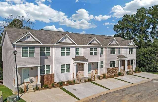 2832 Laurel Ridge CIR