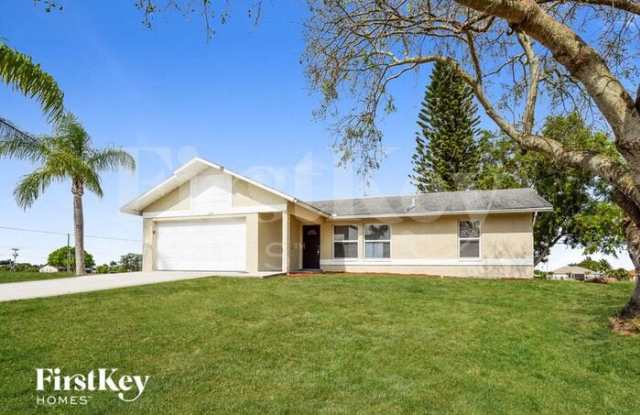 1612 Northeast 5th Avenue