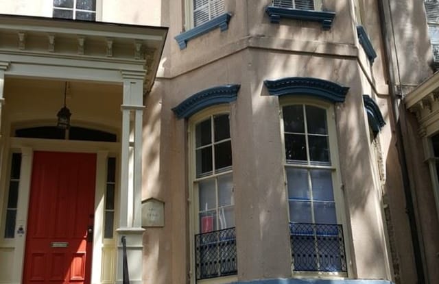 116 E. Gaston St. Apartment 1/2 - 116 East Gaston Street, Savannah, GA 31401