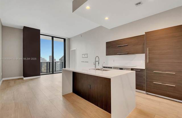 45 Southwest 9th Street