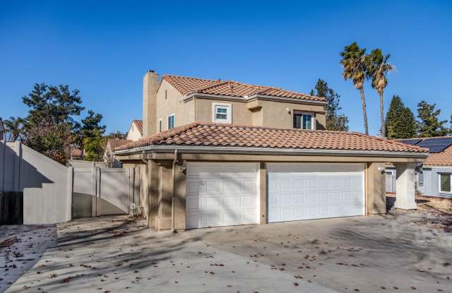 Beautiful Updated Home Close to Park