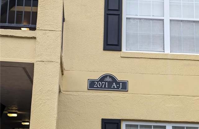 2071 DIXIE BELLE DRIVE