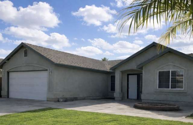 2226 North Glacier Way