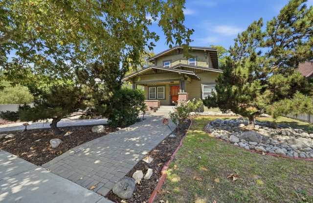 613 N Lucerne Blvd