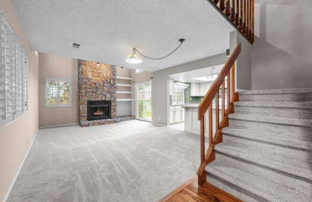 2 Bed 2 Bath in Heather Ridge