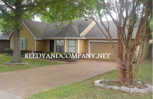 4850 Summitridge Dr - 4850 Summitridge Drive, Shelby County, TN 38128