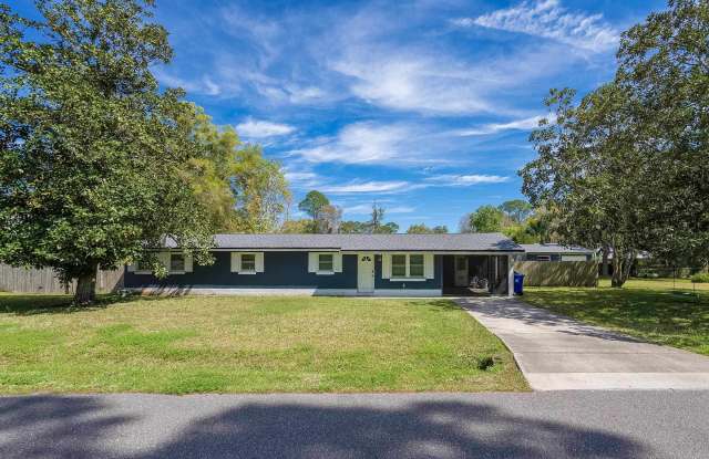 2848 N Fourth St - 2848 North 4th Street, St. Johns County, FL 32084