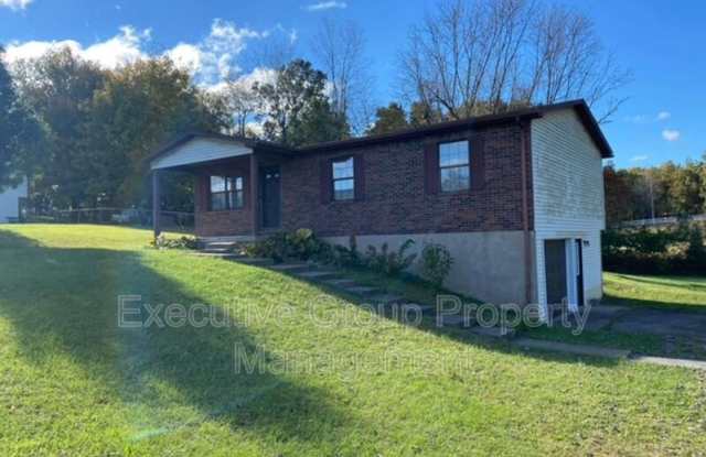 323 VALLEY VIEW DRIVE