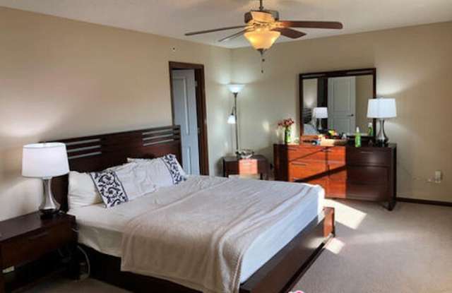 15650 60th Avenue North