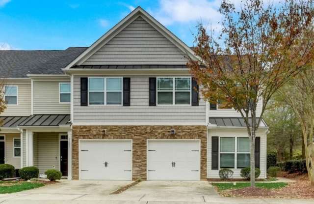 3 Bedroom Townhome in Raleigh - 2115 Fieldhouse Avenue, Raleigh, NC 27603