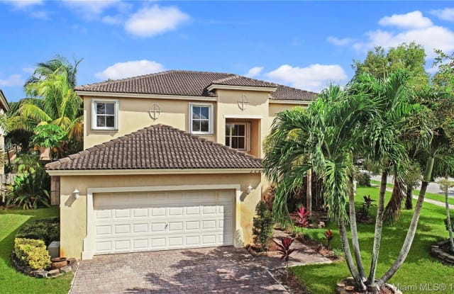 2085 SE 17th Ct - 2085 Southeast 17th Court, Homestead, FL 33035