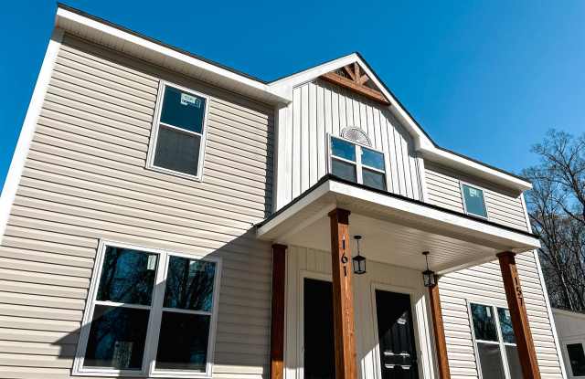 165 North Clarendon Drive