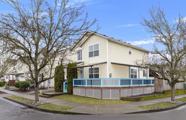 10455 N Barr Ave - 10455 North Barr Avenue, Portland, OR 97203