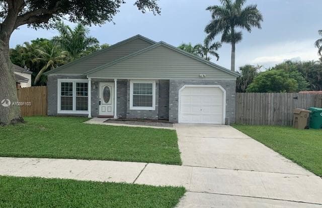 13560 SW 10th Pl - 13560 Southwest 10th Place, Davie, FL 33325