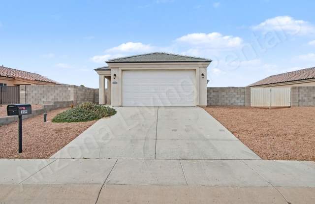 Photo of CENTRALLY LOCATED...RV PARKING...LARGE LOT