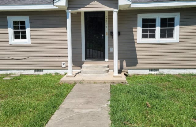 2404 S. Beech St - 2404 S Beech St, Pine Bluff, AR 71601