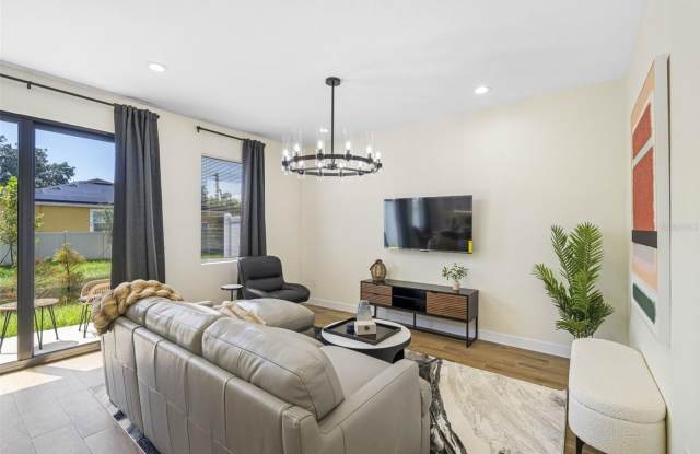 4338a VILLA ALINA COURT