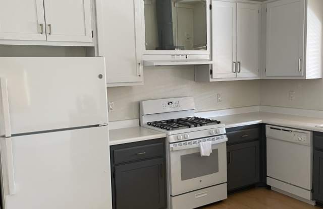 1198 Sapphire Street