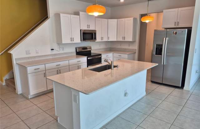 32140 POWDERPUFF MIMOSA DRIVE