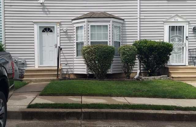 Photo of 7108 RUTHGREEN Road