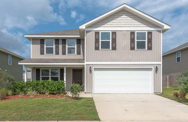 Milton, 2 story, 4/2.5