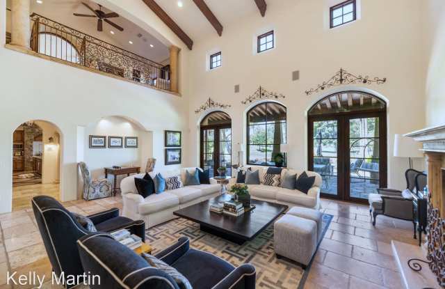 5968 E Orange Blossom LN