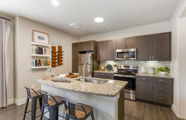 Photo of Bell Broomfield