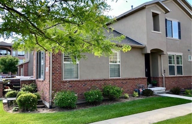 124 W 3360 N - 124 West 3360 North, Lehi, UT 84043