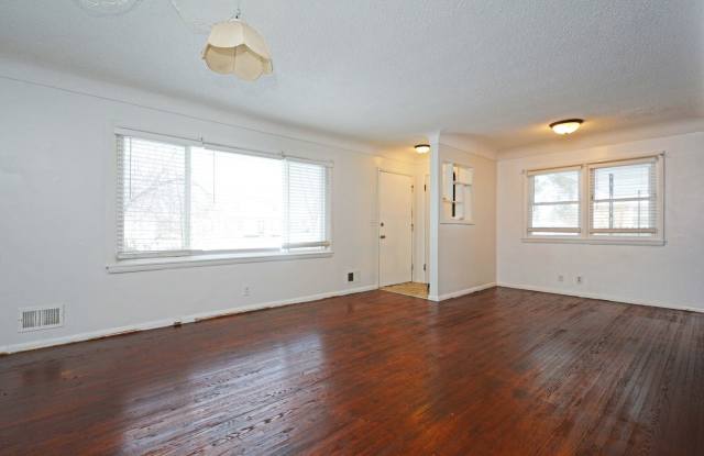 Charming Home for Rent in Brooklyn Center