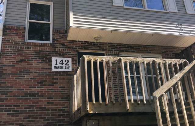 142 Margo Lane, Unit A