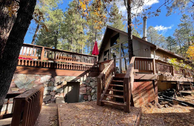 Photo of 17415 Mustang Rd