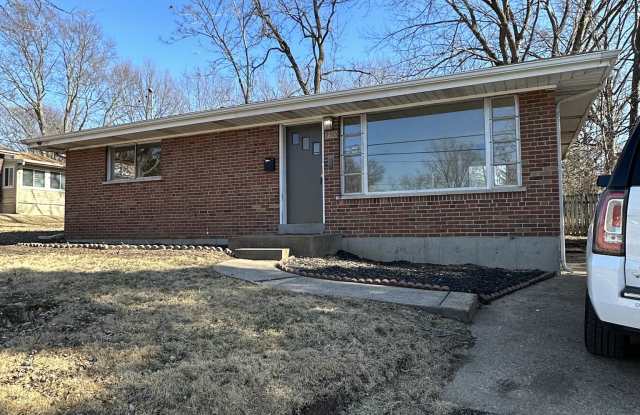 250 North Florissant Road