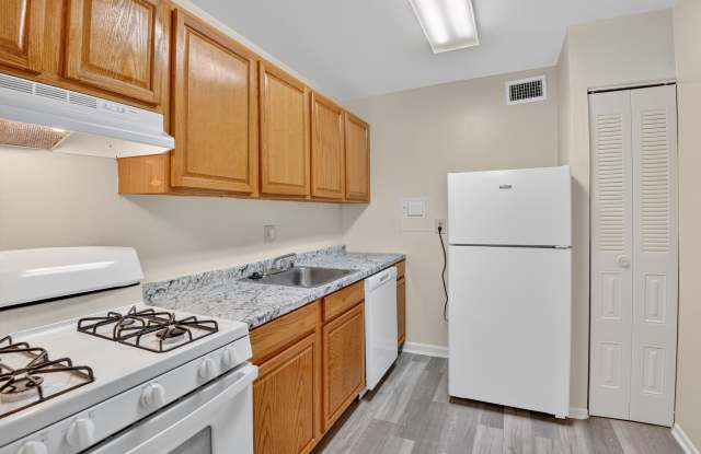 Pinebrook Apartments