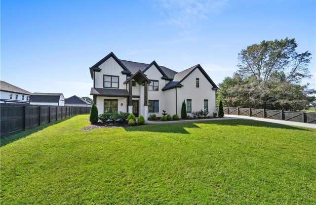 3488 Hamilton Mill Road