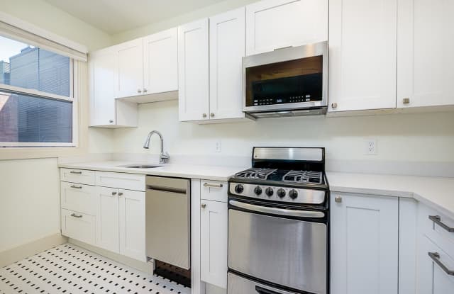 Fionia Apartments