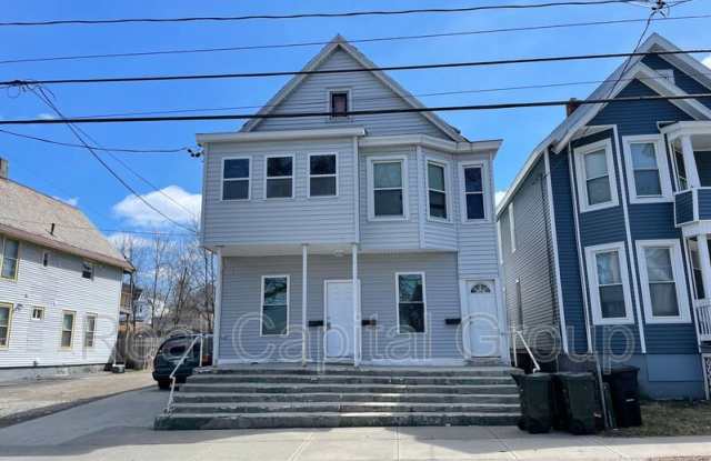 1576 Foster Ave