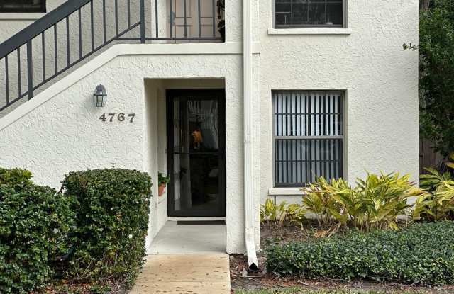 Fully Furnished 2 Bed 2 Bath Condo In The Meadows!!! - 4767 Winslow Beacon, The Meadows, FL 34235