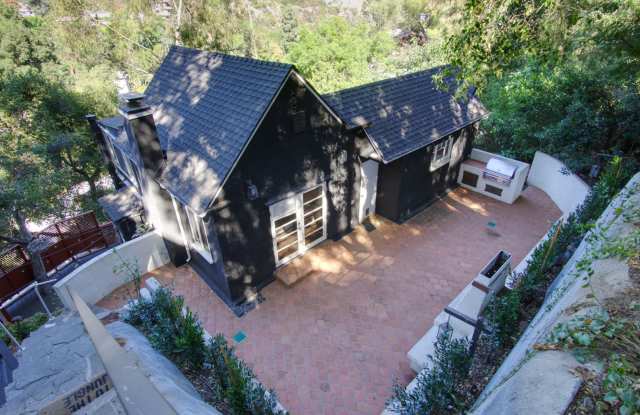Photo of Stunning Tranquil 2 bedrooms, 2 baths + Bonus Studio with 1 Bath Home in Laurel Canyon
