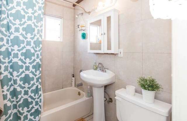 3868-72 Mission Boulevard - 3870