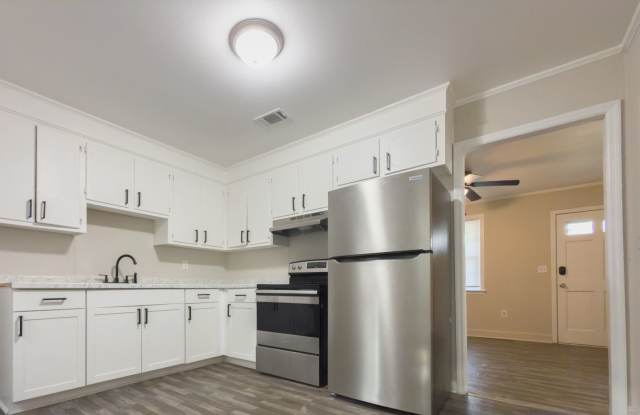 1537 N Avalon triplex