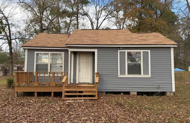 Photo of Haughton - 2 Bed 2 Bath - .39 Acre Corner Lot