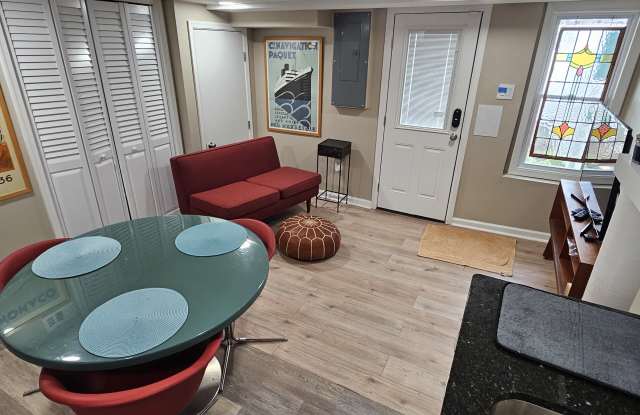 4633 Kernwood Avenue