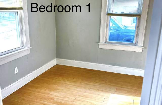 804 Burgess St