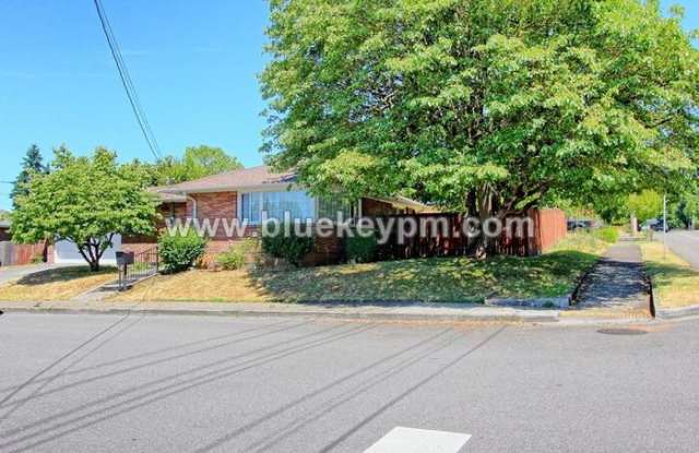 1102 Northwest 41st Street