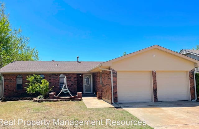 608 Linda Ln - 608 Linda Lane, Yukon, OK 73099