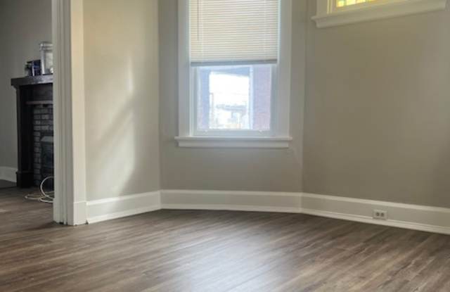 4011 Ivanhoe