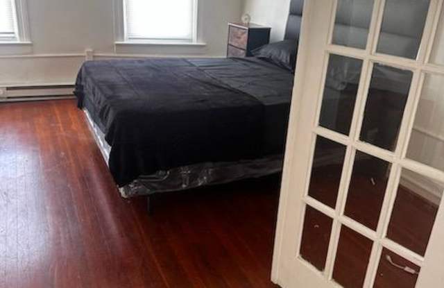 21 East Baltimore Street - 2FE