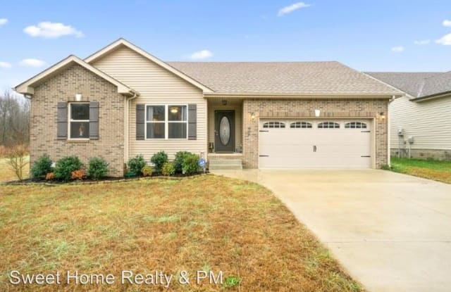 826 Shelton Cir - 826 Shelton Circle, Clarksville, TN 37042