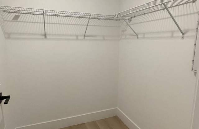 18641 Northeast 24th Pl.